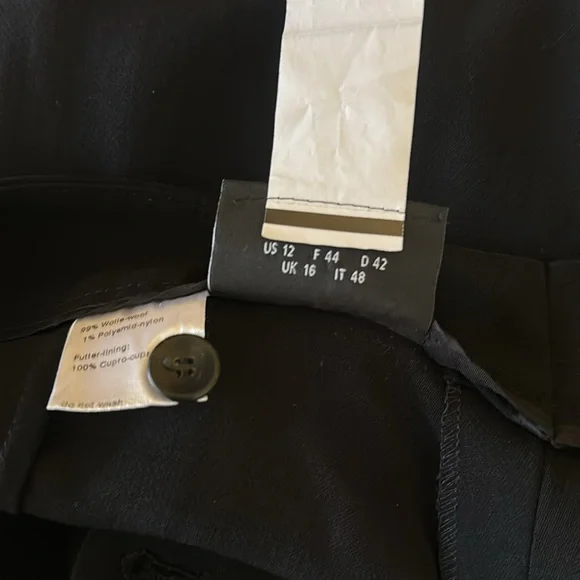 Akris Black Tailored Dress Pants With a Side Box Pleat Women's Size 12